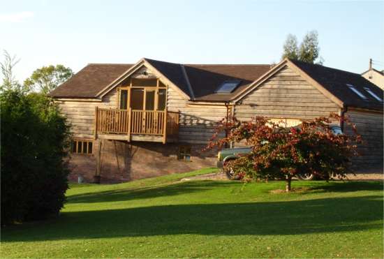 Stay at Noahs's Barn and explore Stratford upon Avon, Malvern Hills and the Cotswolds