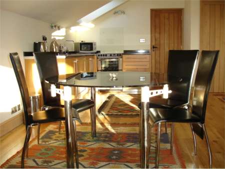 The kitchen and dinning area